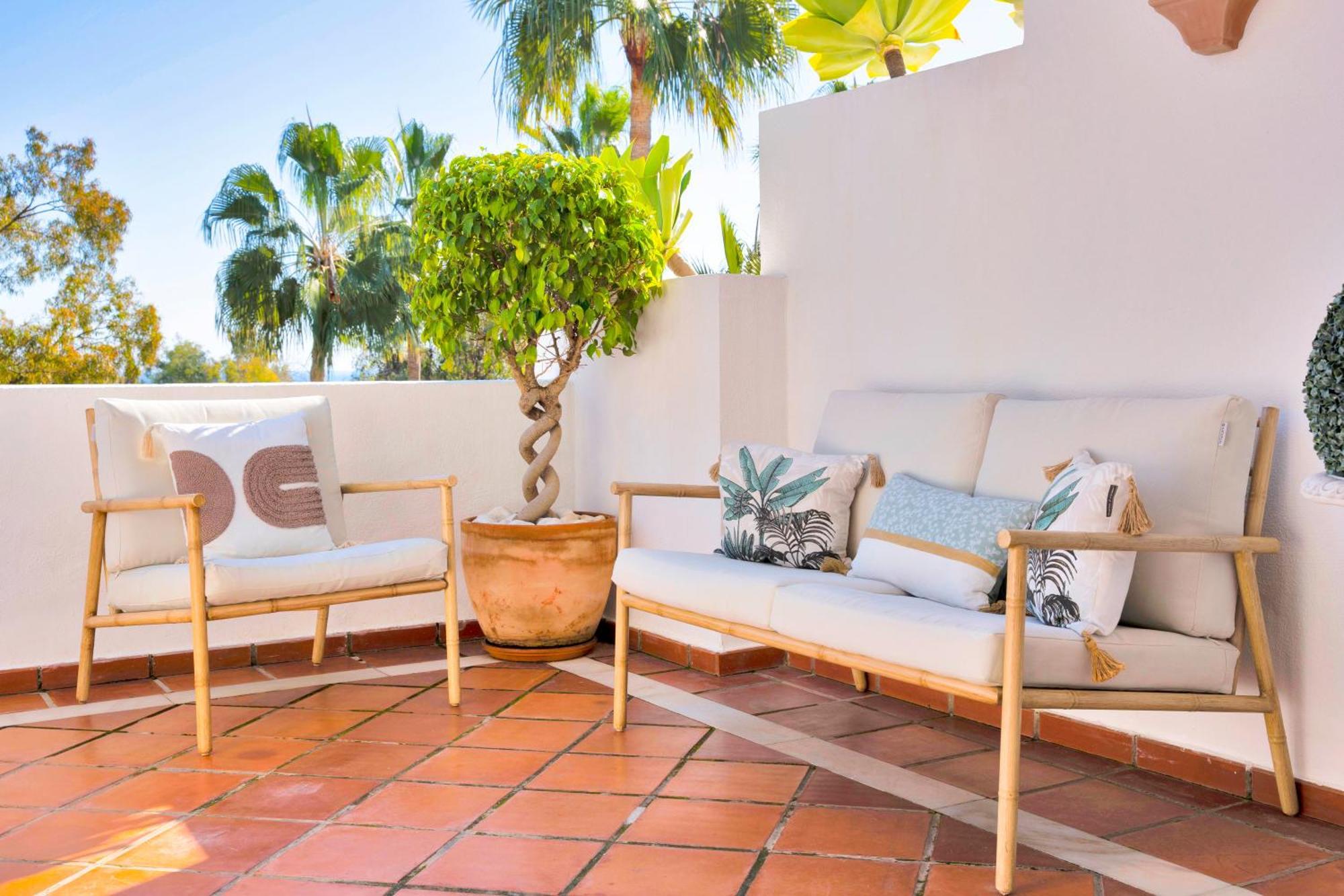 Luxury Penthouse With Sea Views In Marbella Golden Mile, Puente Romano Area Екстериор снимка