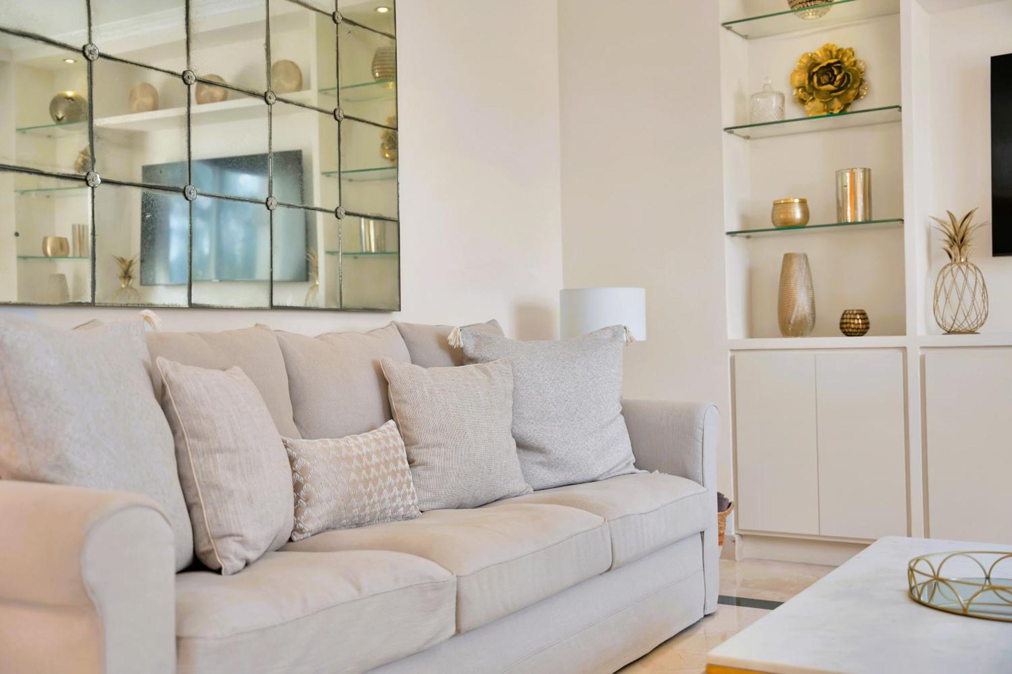 Luxury Penthouse With Sea Views In Marbella Golden Mile, Puente Romano Area Екстериор снимка