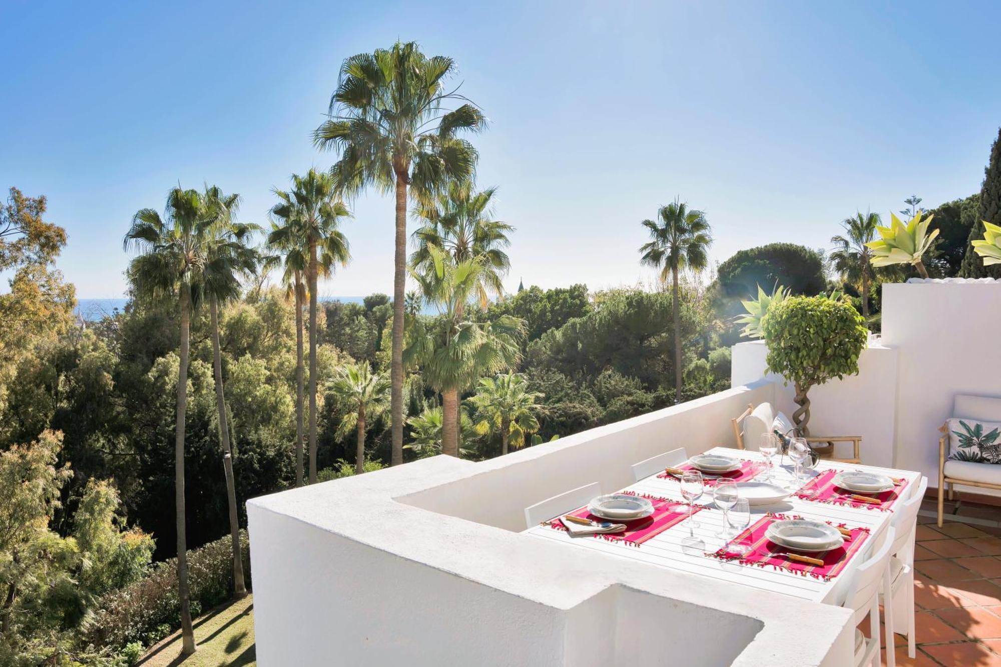 Luxury Penthouse With Sea Views In Marbella Golden Mile, Puente Romano Area Екстериор снимка